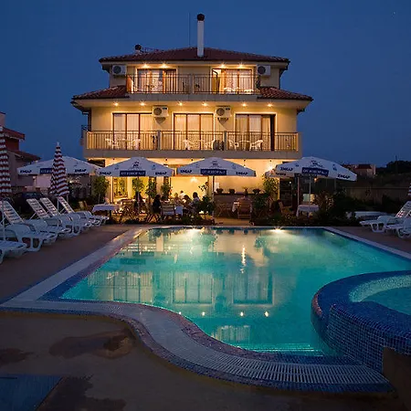Hotel Family Muses